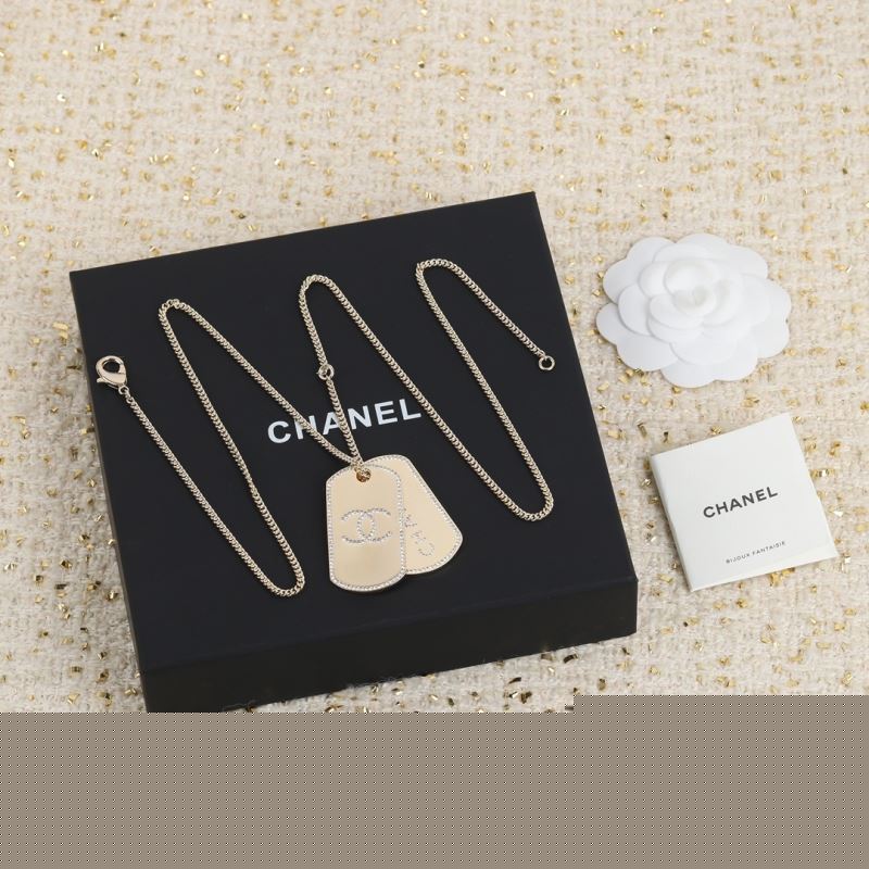 Ch*el brooches